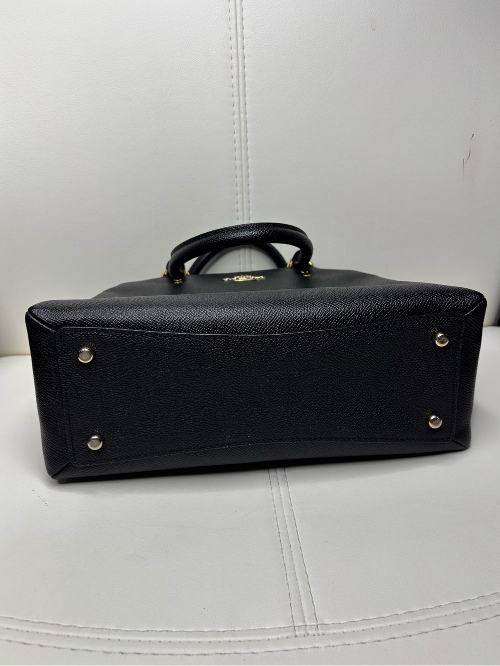 Coach Mini Lillie Carryall in black crossgrain leather and gold hardware - Picture 12 of 14